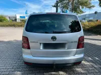 Gebraucht VW Touran 140 PS (102 kW) 2009 Silber Van / Kleinbus
