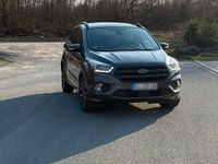 Gebraucht Ford Kuga ST-Line 150 PS (110 kW) 2017 Grau SUV