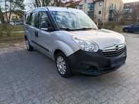 Second-hand Opel Combo 95 CP (69 kW) 2018 Argintiu Monovolum