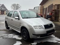 Gebraucht Skoda Fabia 75 PS (55 kW) 2001 Silber Kleinwagen