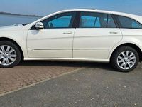 Gebraucht Mercedes R350 265 PS (194 kW) 2012 Weiß Van / Kleinbus