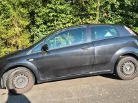 Gebraucht Fiat Punto 69 PS (50 kW) 2011 Schwarz Kleinwagen
