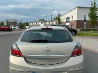 Gebraucht Opel Astra GTC 90 PS (66 kW) 2006 Silber Limousine