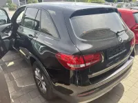 Gebraucht Mercedes GLC250 211 PS (155 kW) 2018 Ung. schwarz  unilack SUV
