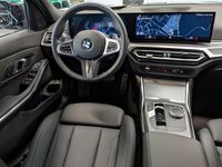 Gebraucht BMW 320 Shadowline 190 PS (139 kW) 2023 Schwarz (black sapphire metallic) Kombi