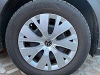 Gebraucht VW Taigo S 95 PS (69 kW) 2024 Grau SUV