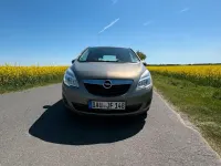 Gebraucht Opel Meriva 101 PS (74 kW) 2010 Beige Van / Kleinbus