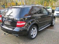 Gebraucht Mercedes ML420 AMG 306 PS (225 kW) 2008 Schwarz SUV