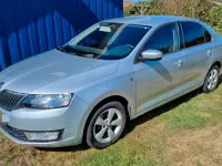 Gebraucht Skoda Rapid Ambition 90 PS (66 kW) 2012 Silber Kleinwagen