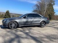 Gebraucht Mercedes E250 Avantgarde 204 PS (150 kW) 2016 Grau Kombi