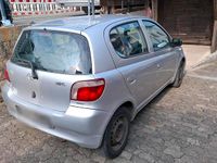 Gebraucht Toyota Yaris 89 PS (65 kW) 2002 Silber Kleinwagen