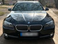 Gebraucht BMW 528 245 PS (180 kW) 2011 Schwarz Kombi