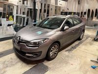 Gebraucht Renault Mégane GrandTour Dynamique 116 PS (85 kW) 2013 Grau Kombi