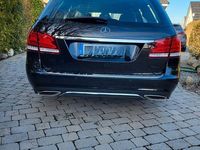 Gebraucht Mercedes E200 136 PS (100 kW) 2015 Schwarz Kombi