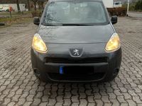Gebraucht Peugeot Partner Comfort 90 PS (66 kW) 2014 Grau Van / Kleinbus