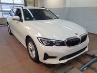 gebraucht BMW 318 d Touring Advantage Navi LED SiHz RFK DAB