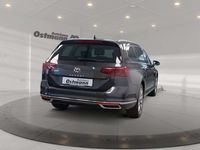 Gebraucht VW Passat Elegance 150 PS (110 kW) 2022 Mangangrau Kombi