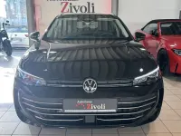 Second-hand VW Passat Highline 204 CP (150 kW) 2015 Negru Break