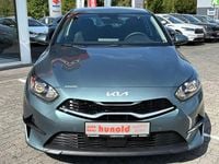 Neu Kia Ceed 140 PS (102 kW) 2025 Grau Kleinwagen