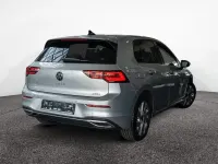 Gebraucht VW Golf VIII Style 131 PS (96 kW) 2022 Reflexsilber metallic Limousine