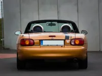 Gebraucht Mazda MX5 110 PS (80 kW) 1998 Orange Cabrio