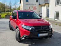 Gebraucht Mitsubishi Outlander 150 PS (110 kW) 2015 Rot SUV