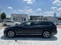 Gebraucht VW Passat Business 150 PS (110 kW) 2023 Deep black perleffekt Kombi
