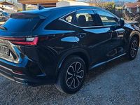 Gebraucht Lexus NX350h 241 PS (177 kW) 2022 Schwarz SUV