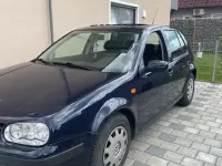 Używany VW Golf III Basis 75 KM (55 kW) 1998 Niebieski Sedan/Limuzyna