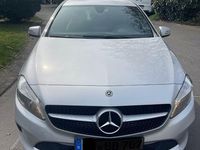 Gebraucht Mercedes A200 156 PS (114 kW) 2017 Silber Limousine