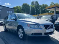 Gebraucht Volvo V70 Kinetic 185 PS (136 kW) 2007 Silber Kombi