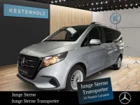 Gebraucht Mercedes V220 163 PS (119 kW) 2025 Silber Van / Kleinbus