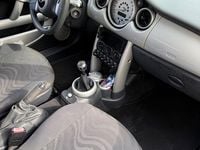 Used Mini ONE 90 HP (66 kW) 2003 Black Hatchback