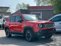 Gebraucht Jeep Renegade Trailhawk 170 PS (125 kW) 2017 Rot SUV