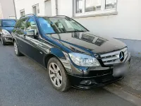 Gebraucht Mercedes C180 155 PS (114 kW) 2010 Schwarz Kombi