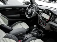 Gebraucht Mini Cooper Resolute Edition 136 PS (100 kW) 2023 Grün Kleinwagen