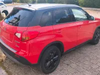 Gebraucht Suzuki Vitara 140 PS (102 kW) 2018 Rot SUV