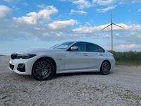 gebraucht BMW 330e G20