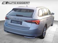 Neu Skoda Octavia Selection 116 PS (85 kW) 2025 Silber Kombi