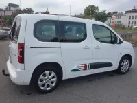 Gebraucht Opel Combo Life 131 PS (96 kW) 2019 Weiß Kombi