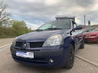 Używany Renault Clio II Dynamique 98 KM (72 kW) 2002 Niebieski Hatchback