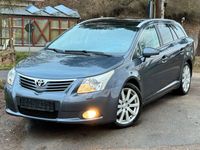 gebraucht Toyota Avensis Kombi Executive*LEDER*PANO*R-KAM*KEYLESS