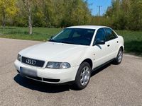 Gebraucht Audi A4 125 PS (91 kW) 1995 Weiß Limousine