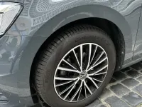 Gebraucht VW Touran Highline 150 PS (110 kW) 2021 Grau Van / Kleinbus