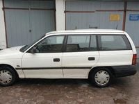 Używany Opel Astra 60 KM (44 kW) 1993 Kombi