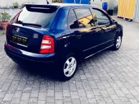 Gebraucht Skoda Fabia 75 PS (55 kW) 2004 Blau Kleinwagen