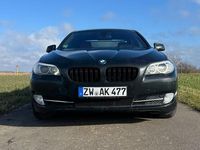 Gebraucht BMW 550 408 PS (300 kW) 2010 Schwarz Limousine