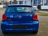 Gebraucht VW Polo 70 PS (51 kW) 2011 Blau Kleinwagen