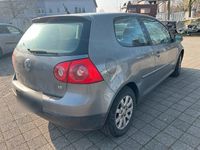 Second-hand VW Golf 102 CP (75 kW) 2007 Gri Coupe