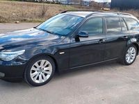 Gebraucht BMW 525 197 PS (144 kW) 2007 Schwarz Kombi